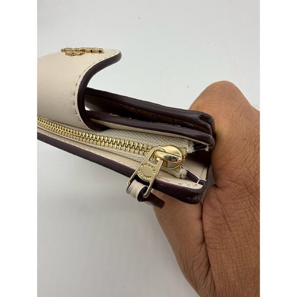 RETAIL $198 Coach Medium Corner Zip Wallet In Signature Canvas*NWT - Picture 9 of 13